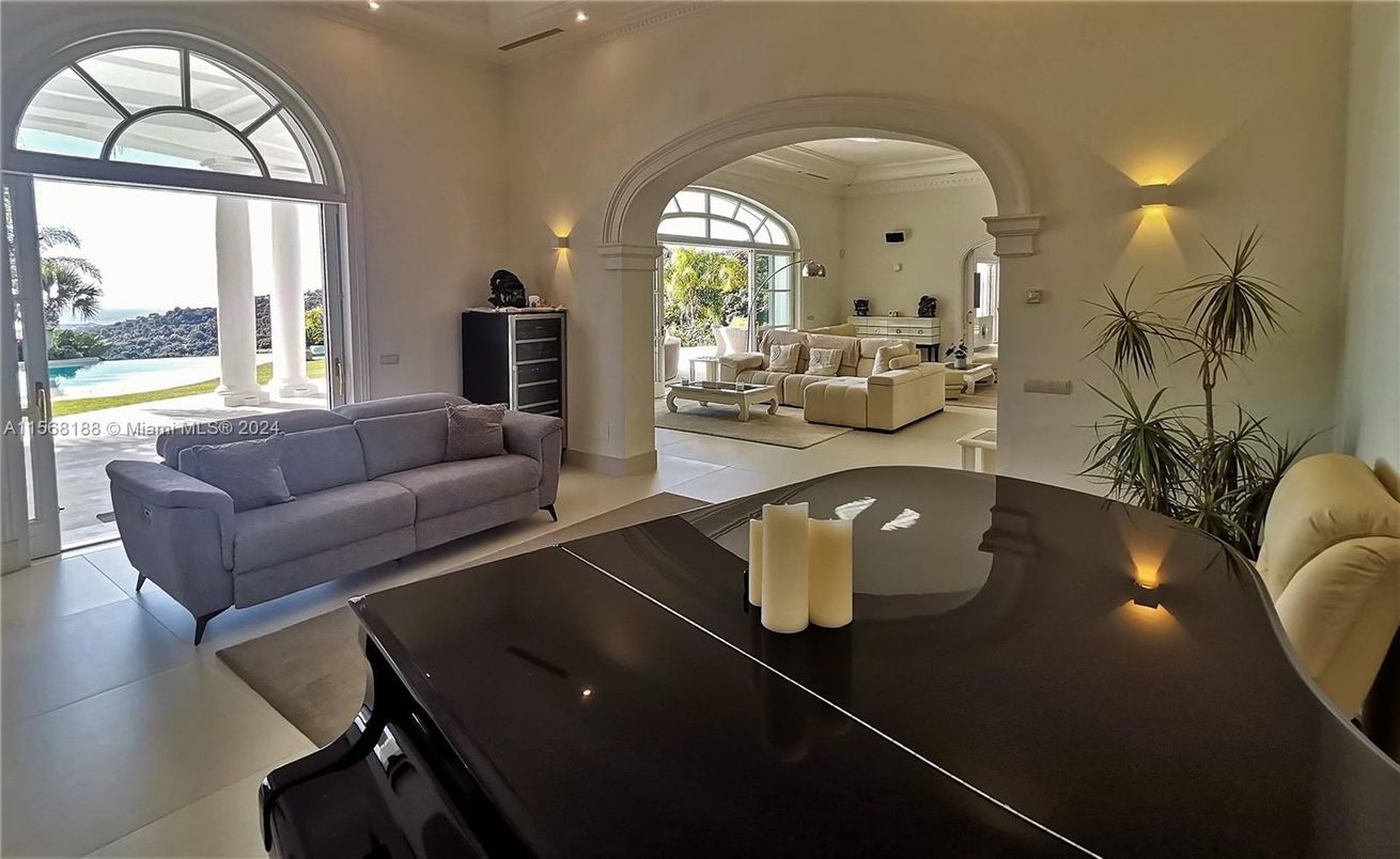 Interior, Living room, Recessed Lighting, Water