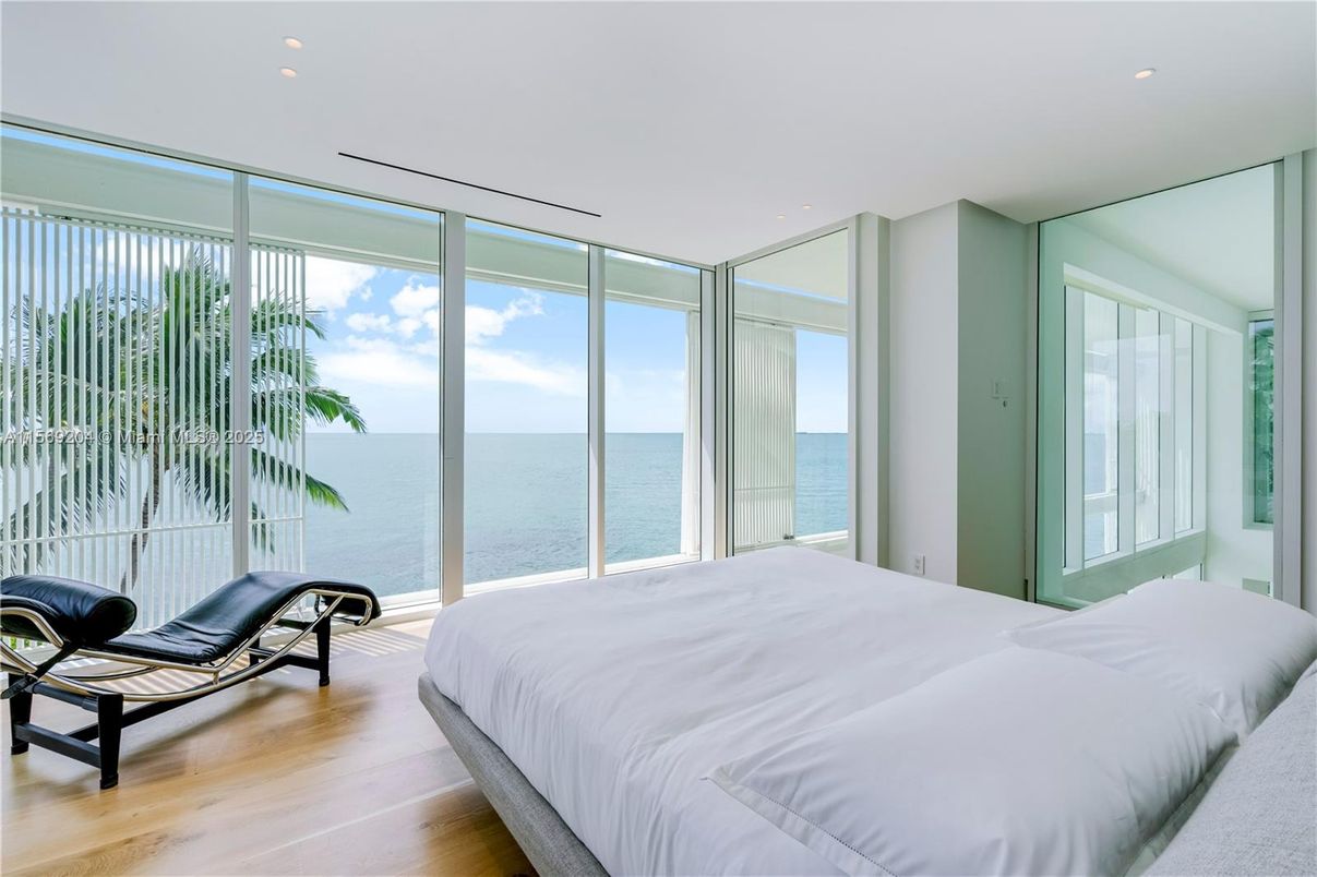 Bedroom, Interior, Recessed Lighting, Water, Wood Texture Flooring