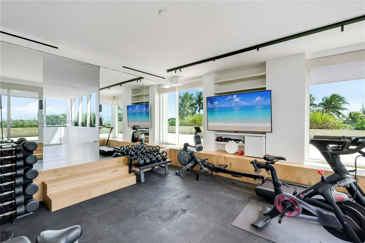 Fitness Equipment, Interior