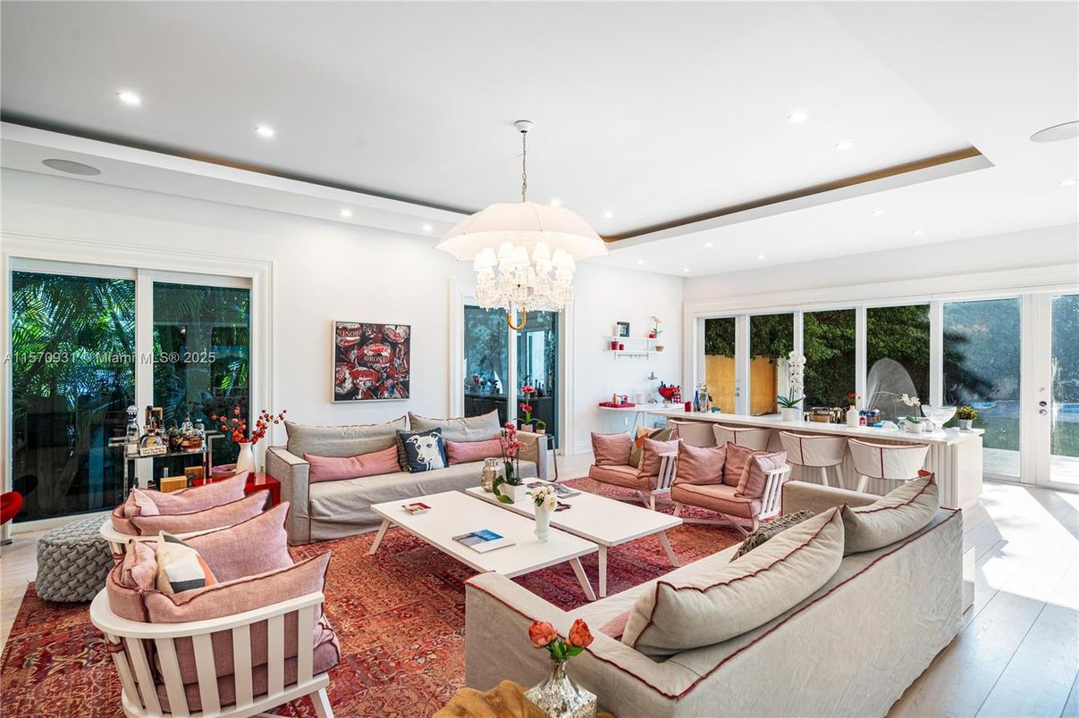 Chandelier, Interior, Living room, Recessed Lighting, Wood Texture Flooring