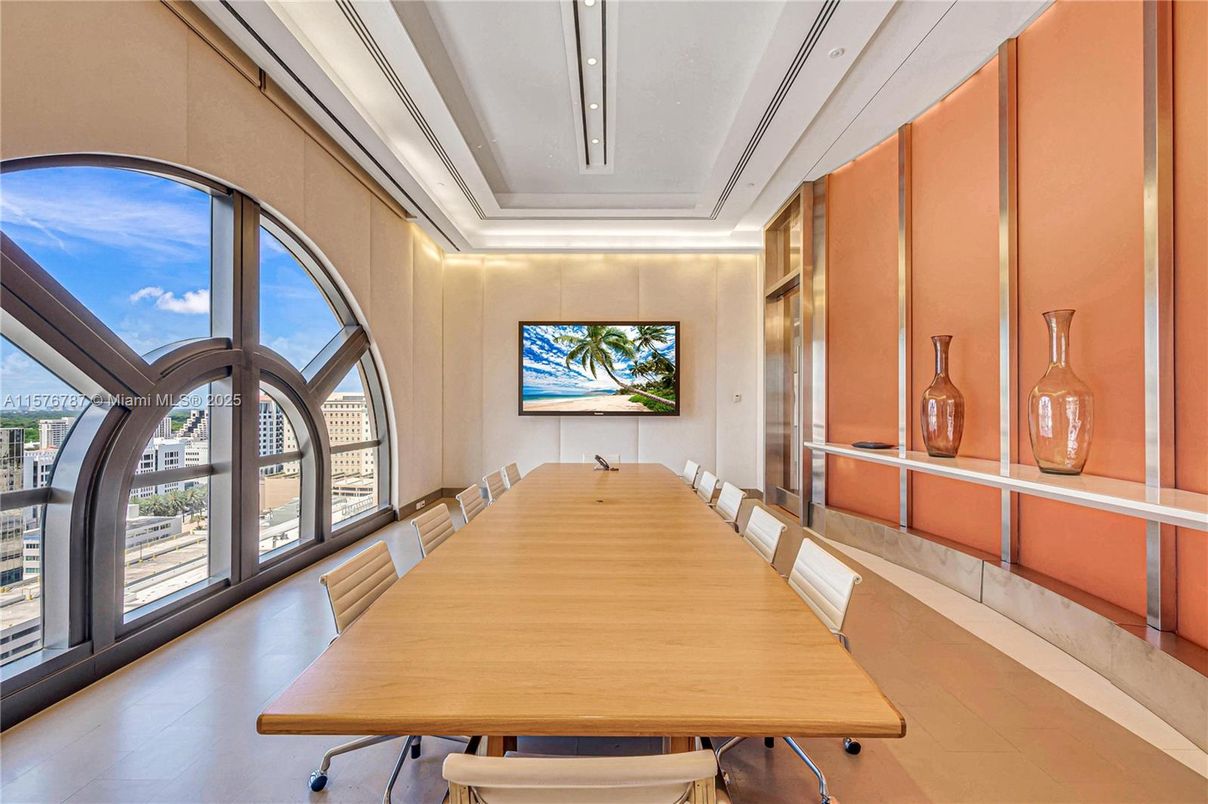 Dining room, Interior, Water