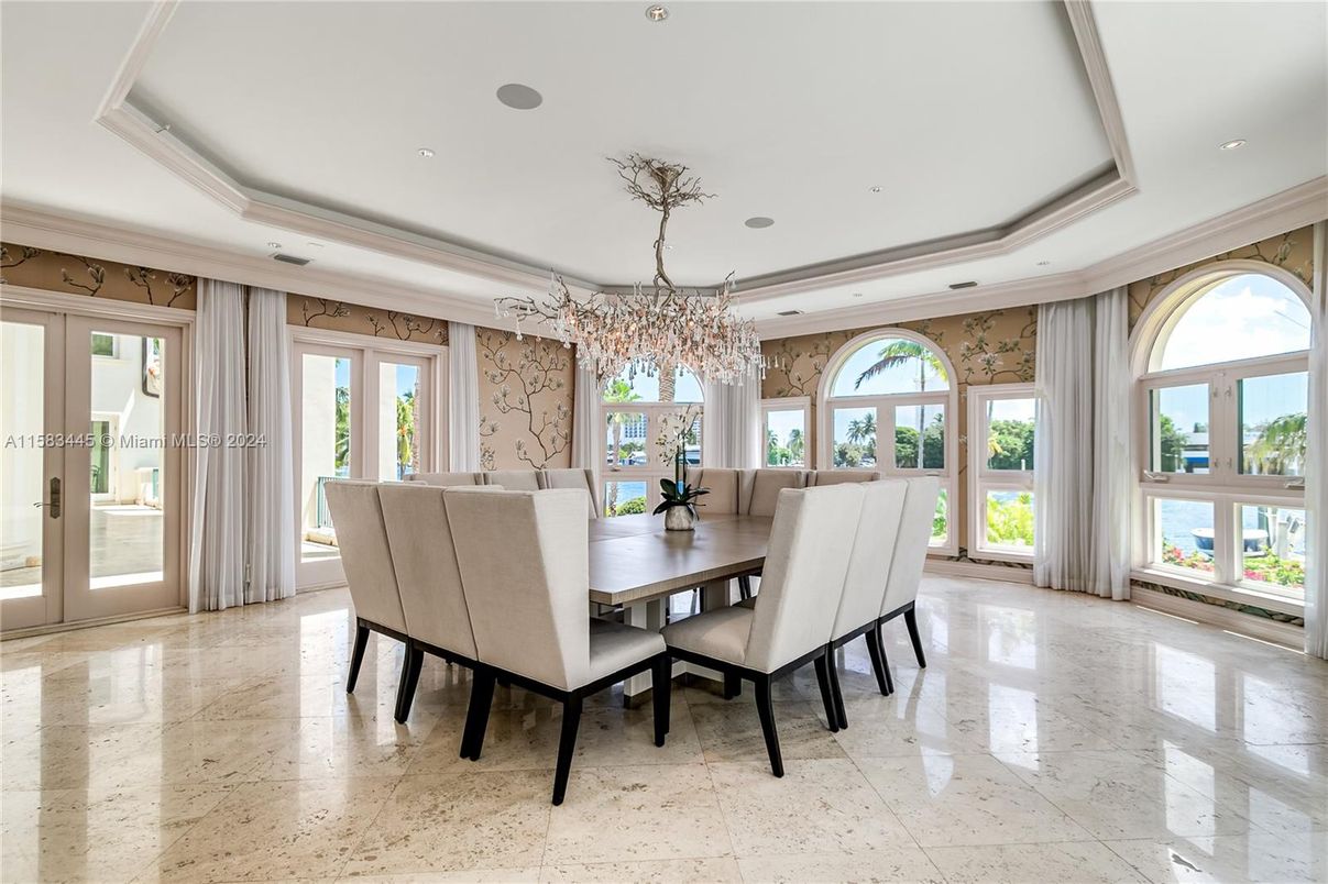 Chandelier, Dining room, Interior, Recessed Lighting