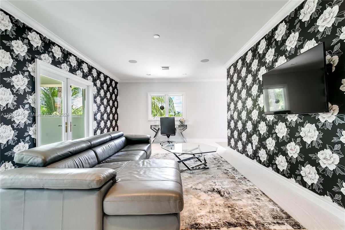 Interior, Living room, Recessed Lighting