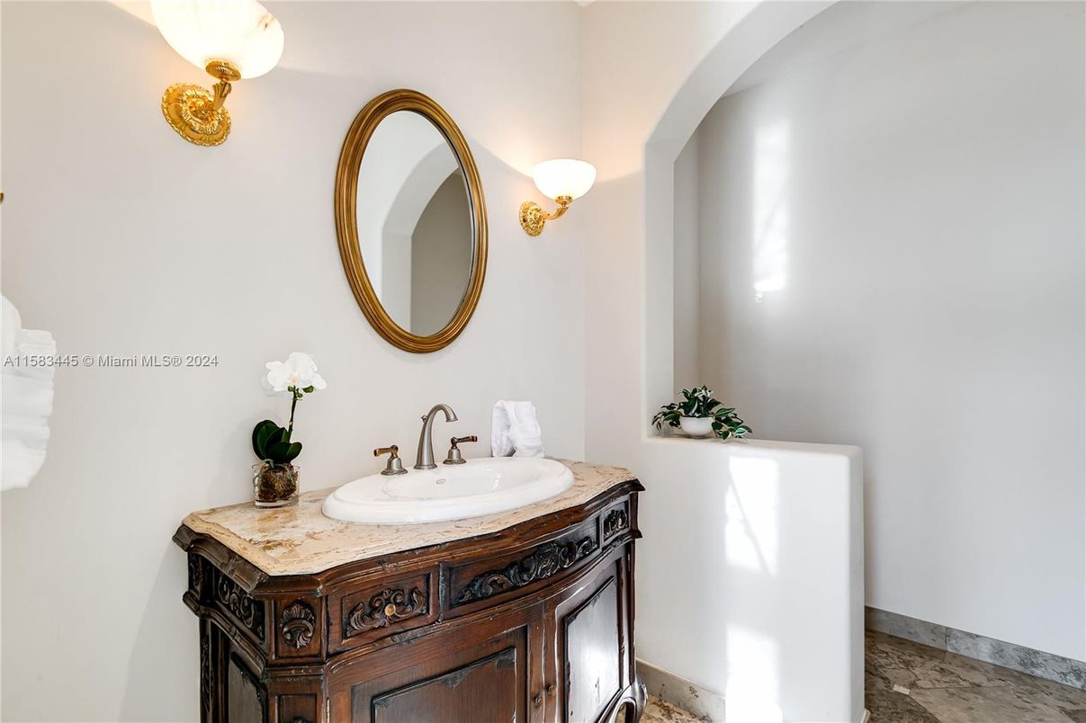 Bathroom, Interior