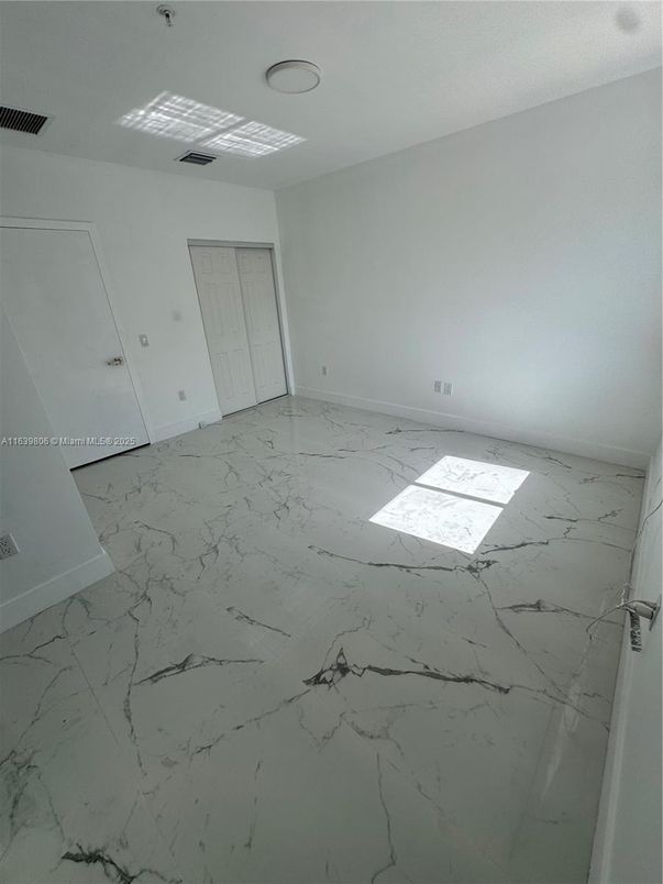 Empty room, Interior, Marble