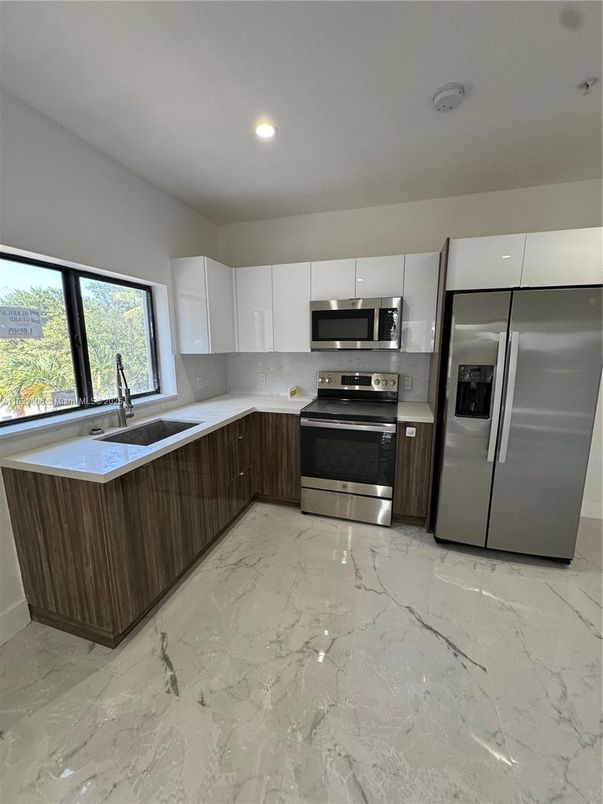 Interior, Kitchen, Marble, Recessed Lighting, Stainless Steel Appliances