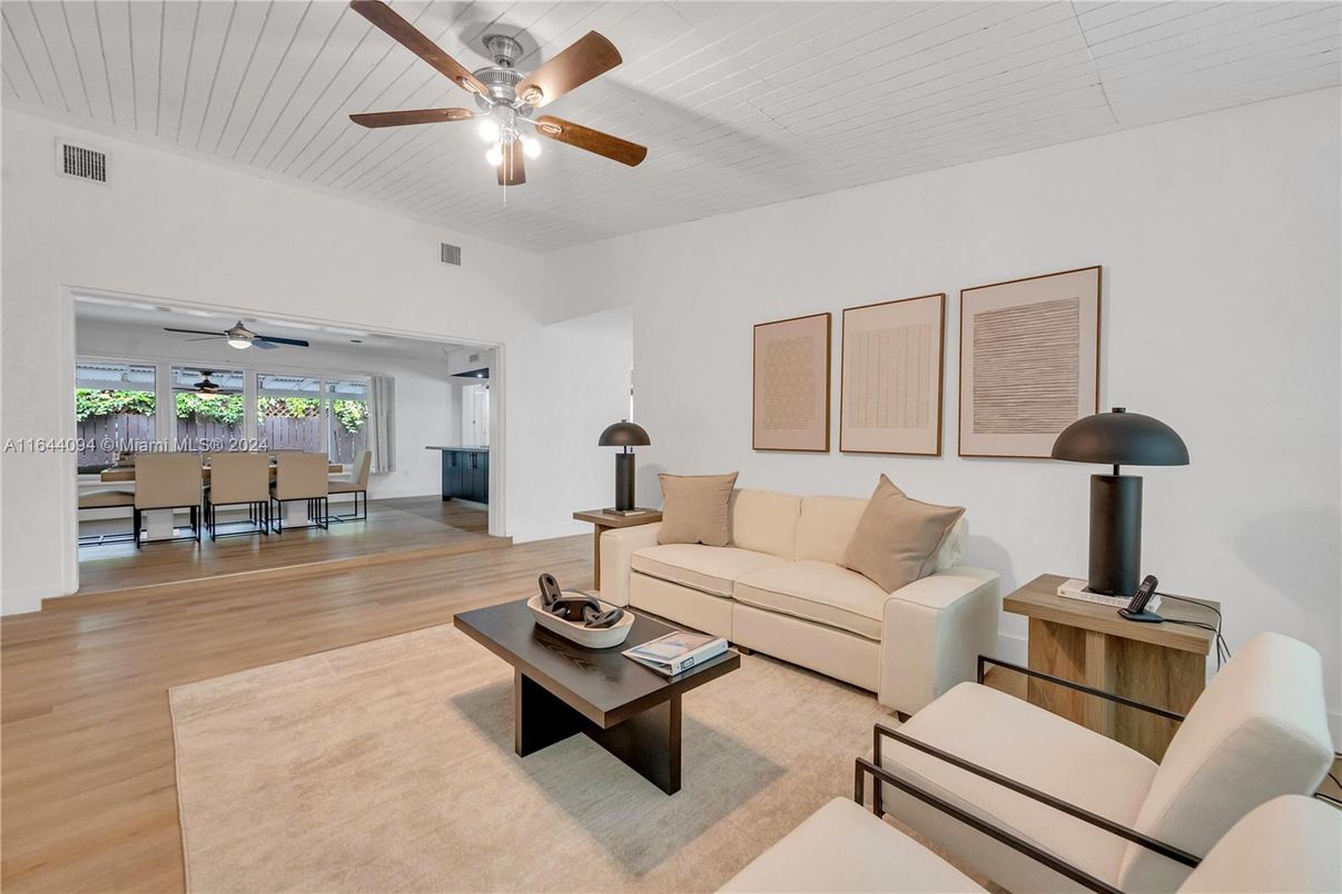 Dining room, Interior, Living room, Wood Texture Flooring