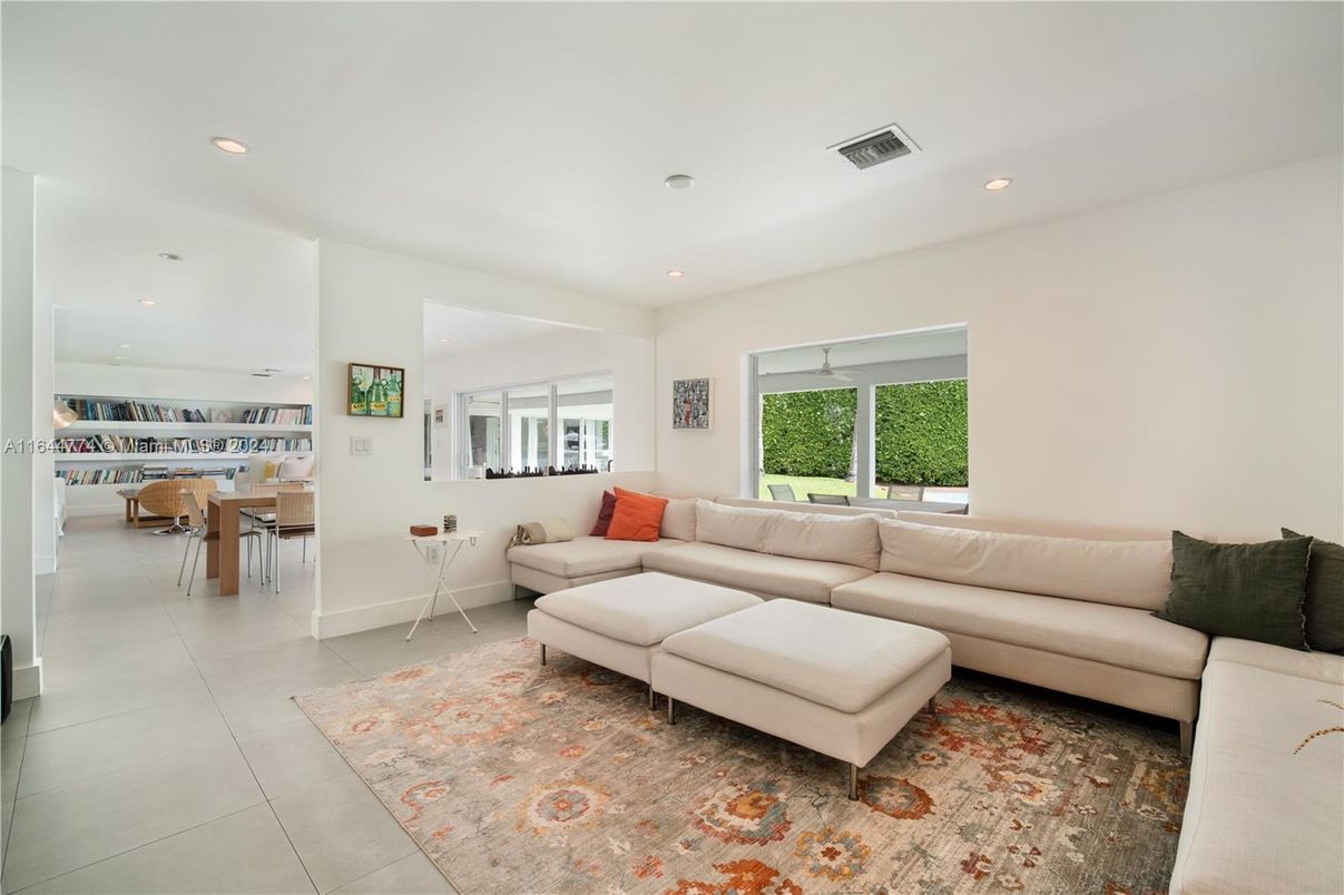 Interior, Living room, Recessed Lighting