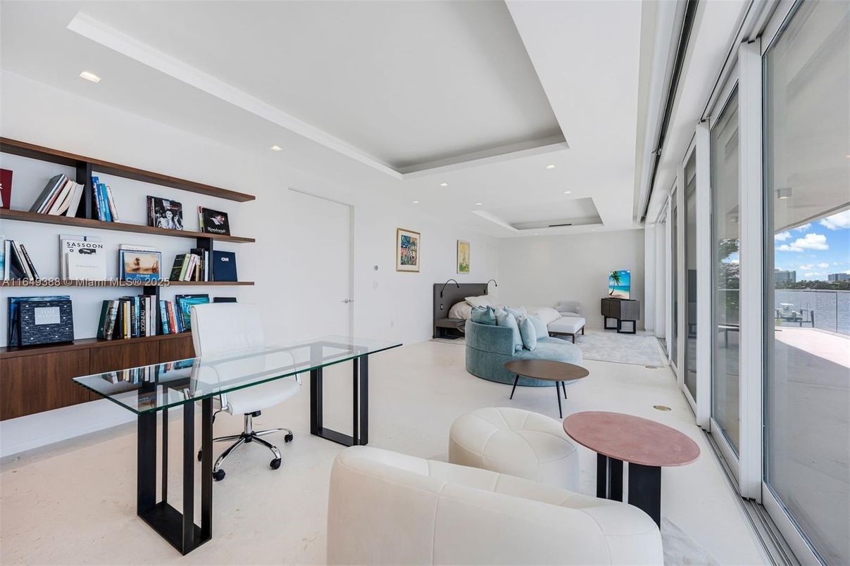 Home Office, Interior, Recessed Lighting