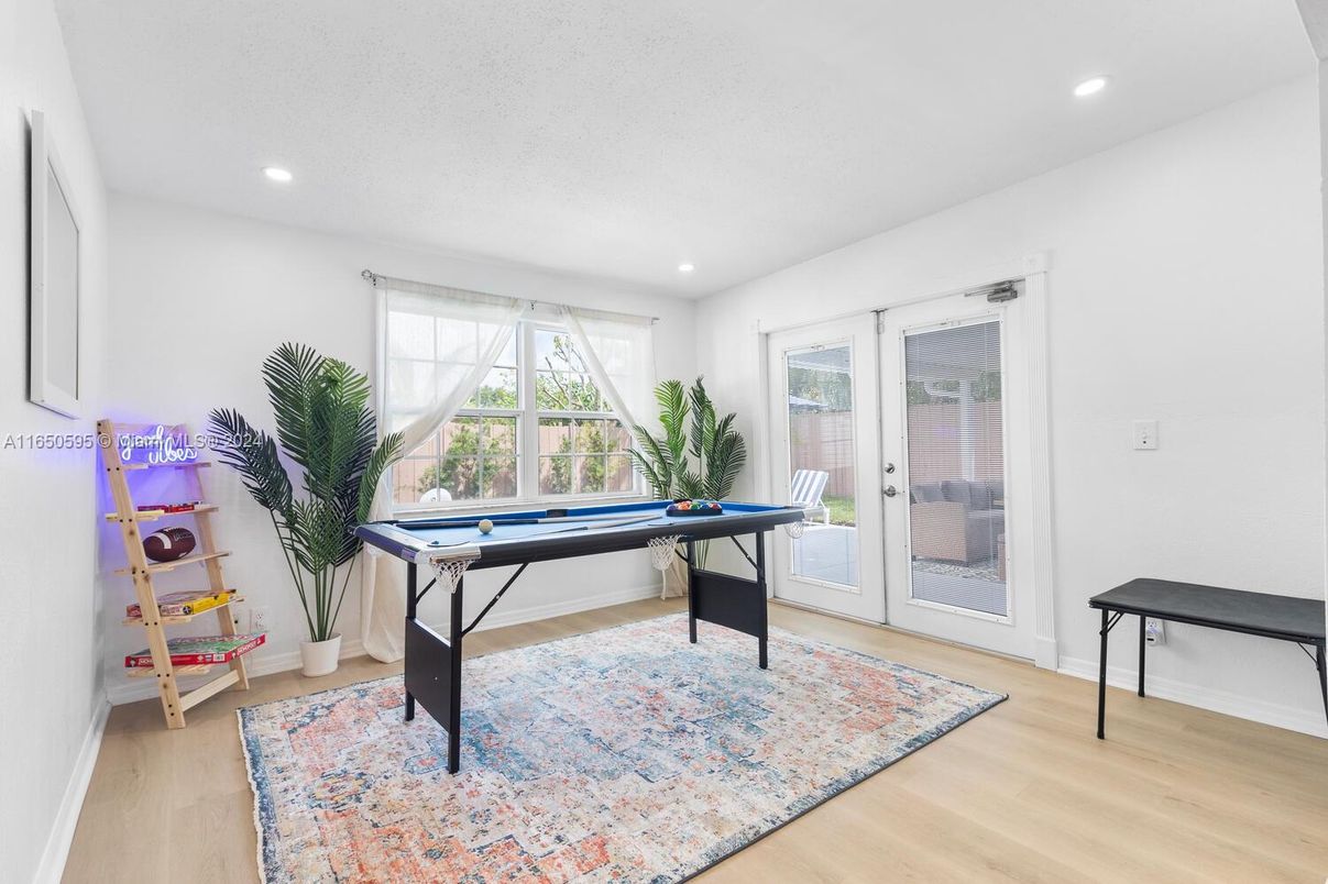 Billiard Table, Game Room, Interior, Recessed Lighting, Wood Texture Flooring