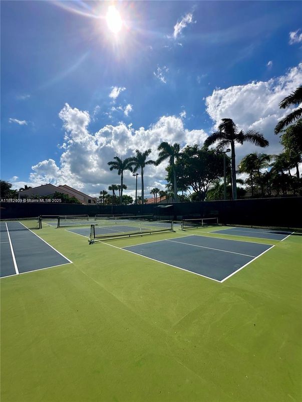 Exterior, Tennis Courts