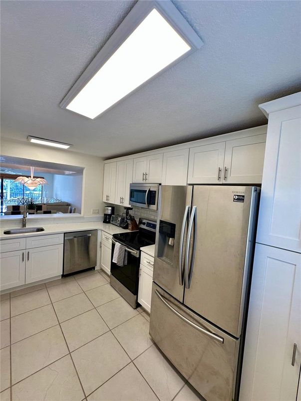 Interior, Kitchen, Stainless Steel Appliances
