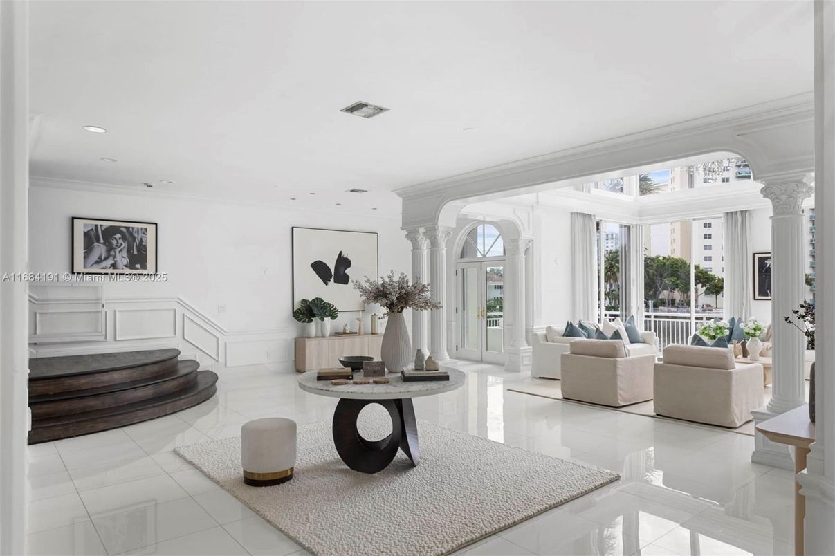 Interior, Living room, Recessed Lighting