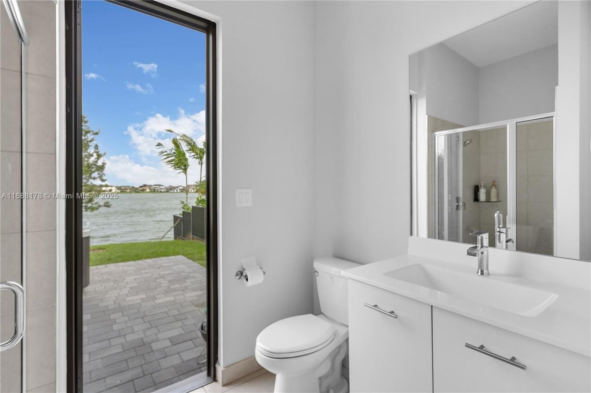 Bathroom, Glass Shower, Interior, Water
