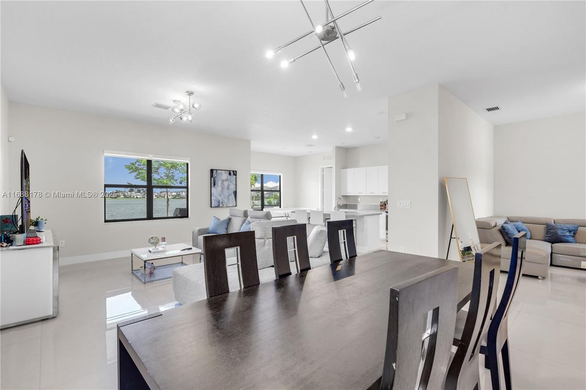 Dining room, Interior, Kitchen, Living room, Pendant Lights, Recessed Lighting, Water