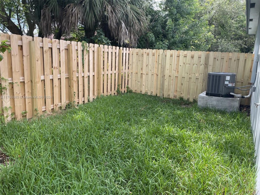 Backyard, Exterior