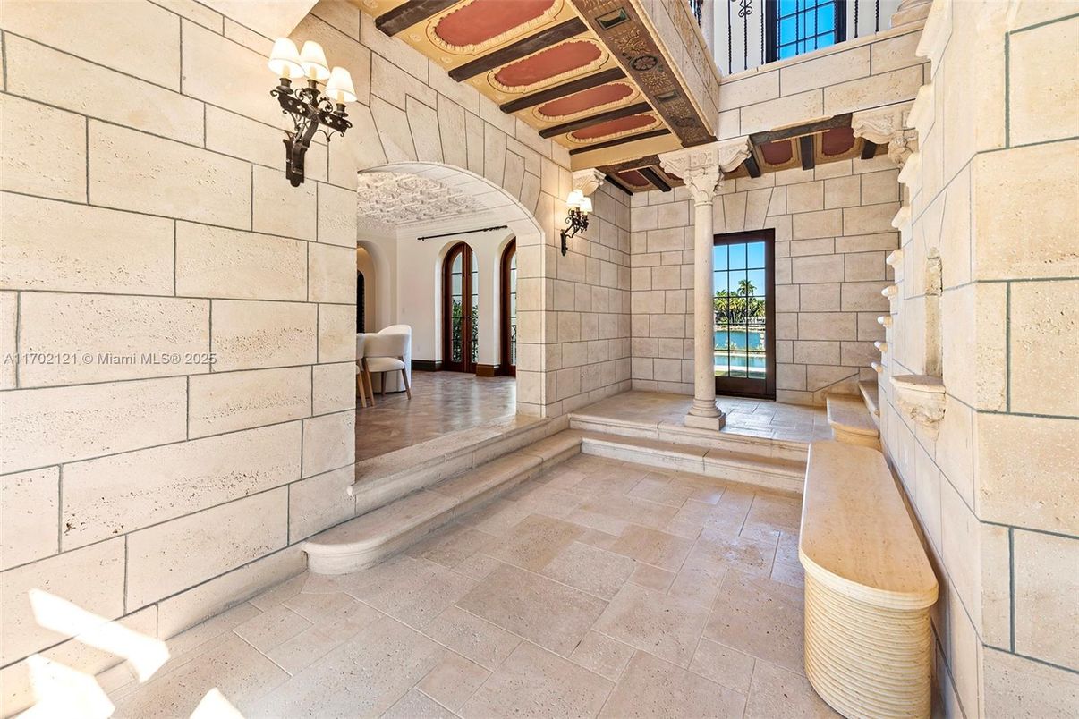 Empty room, Interior, Stone Walls