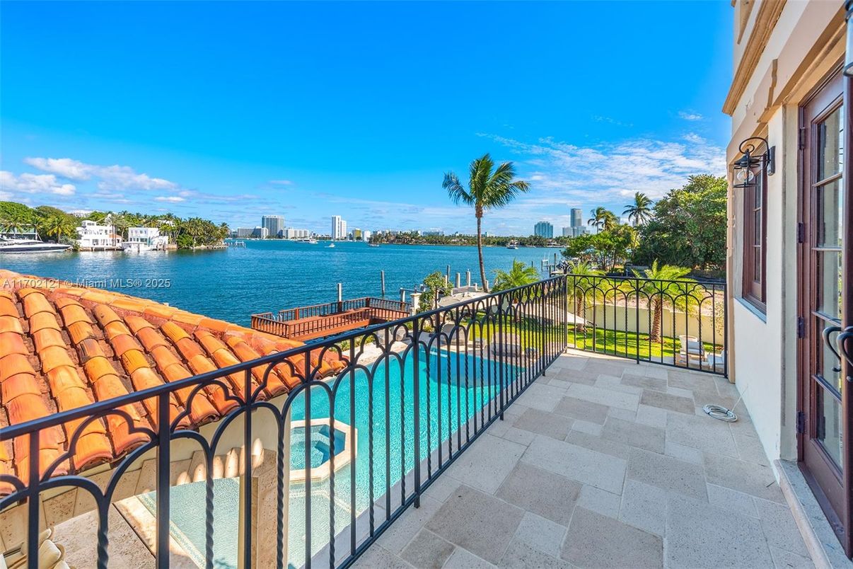 Water, Exterior, Pool, Other