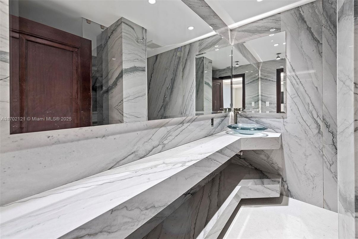 Bathroom, Interior, Marble Walls, Recessed Lighting