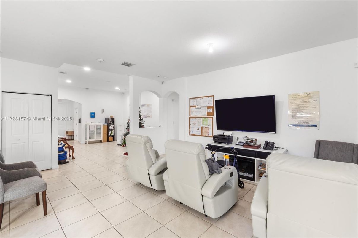 Interior, Living room, Recessed Lighting