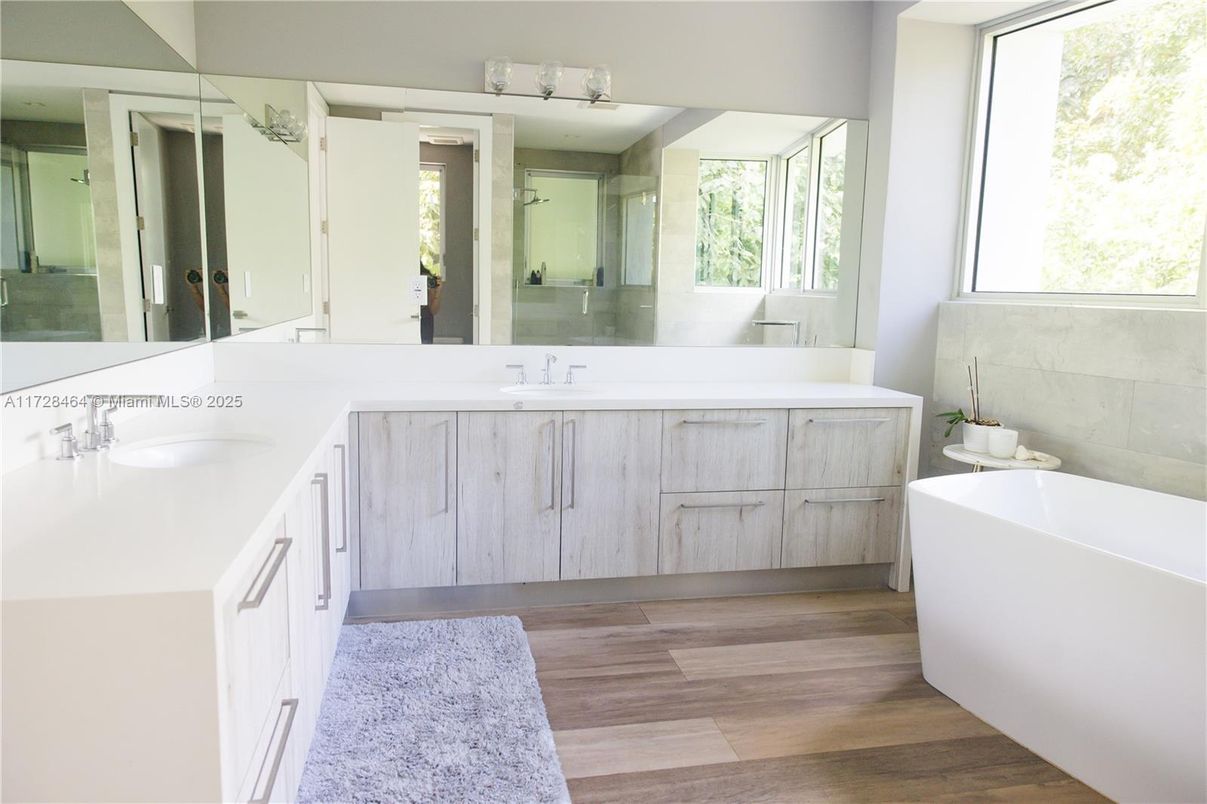 Bathroom, Dual Sink Vanities, Free Standing Baths, Interior, Wood Texture Flooring