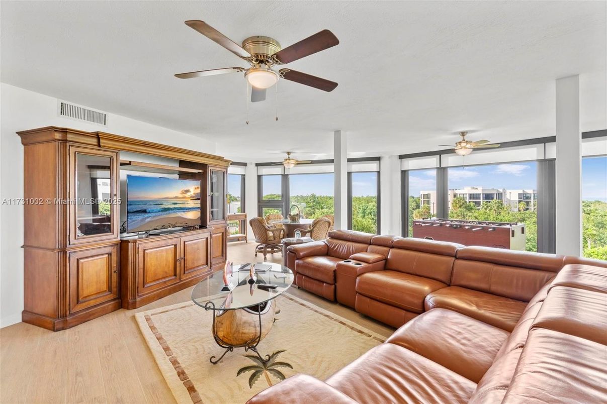 Dining room, Interior, Living room, Wood Texture Flooring