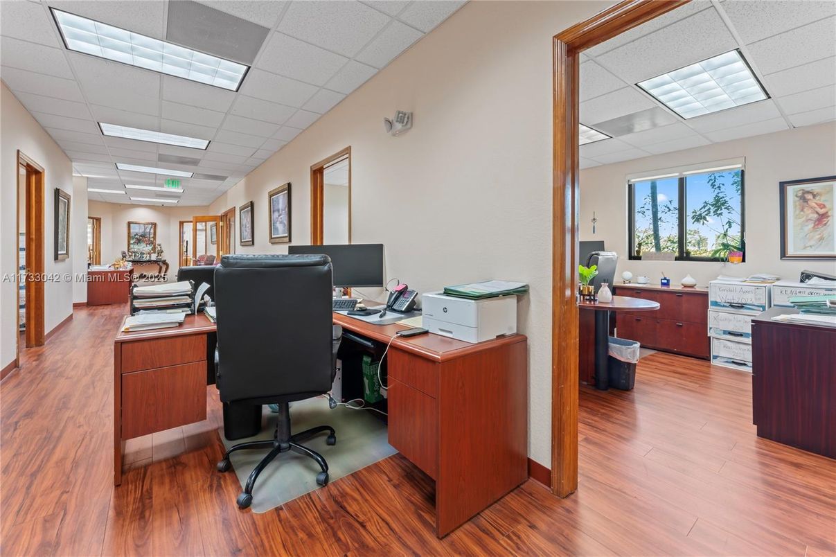Home Office, Interior, Wood Texture Flooring