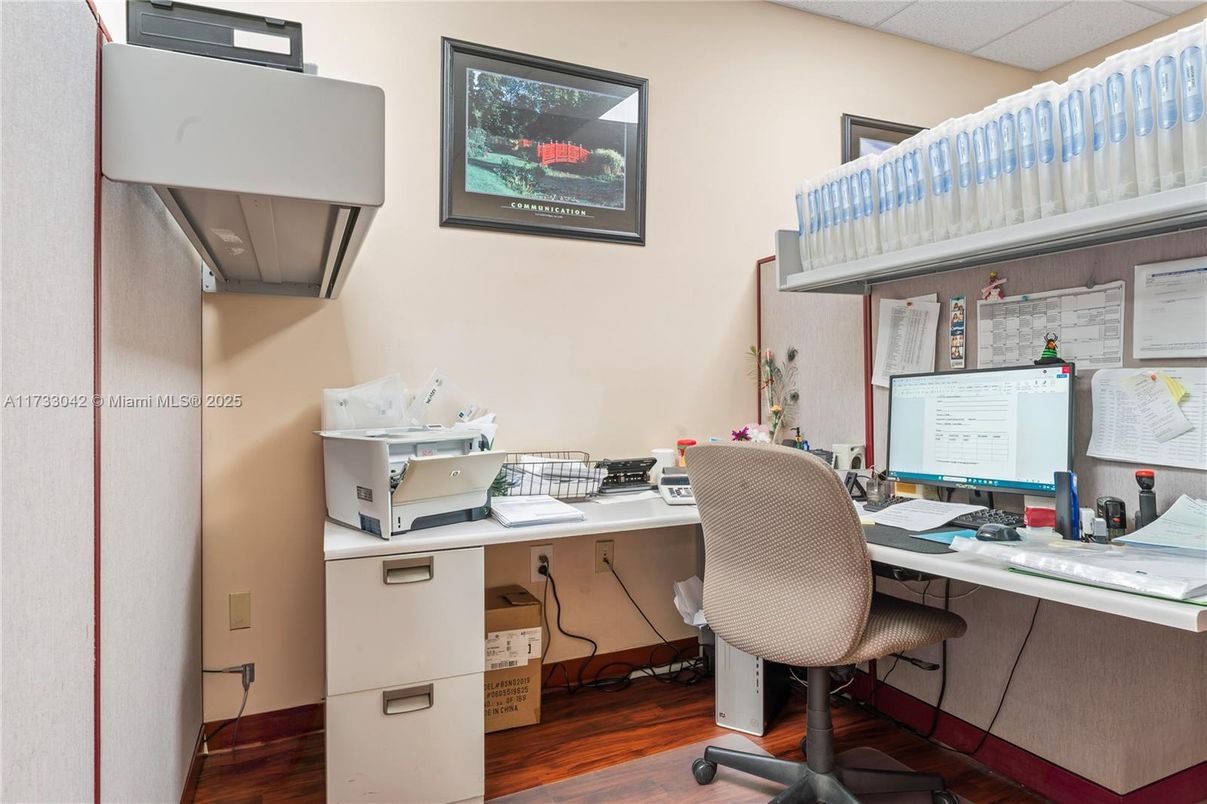 Home Office, Interior, Wood Texture Flooring