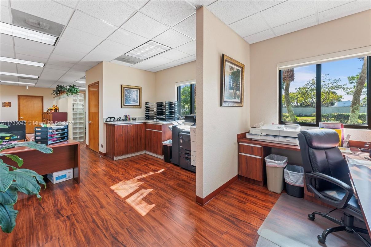 Home Office, Interior, Wood Texture Flooring