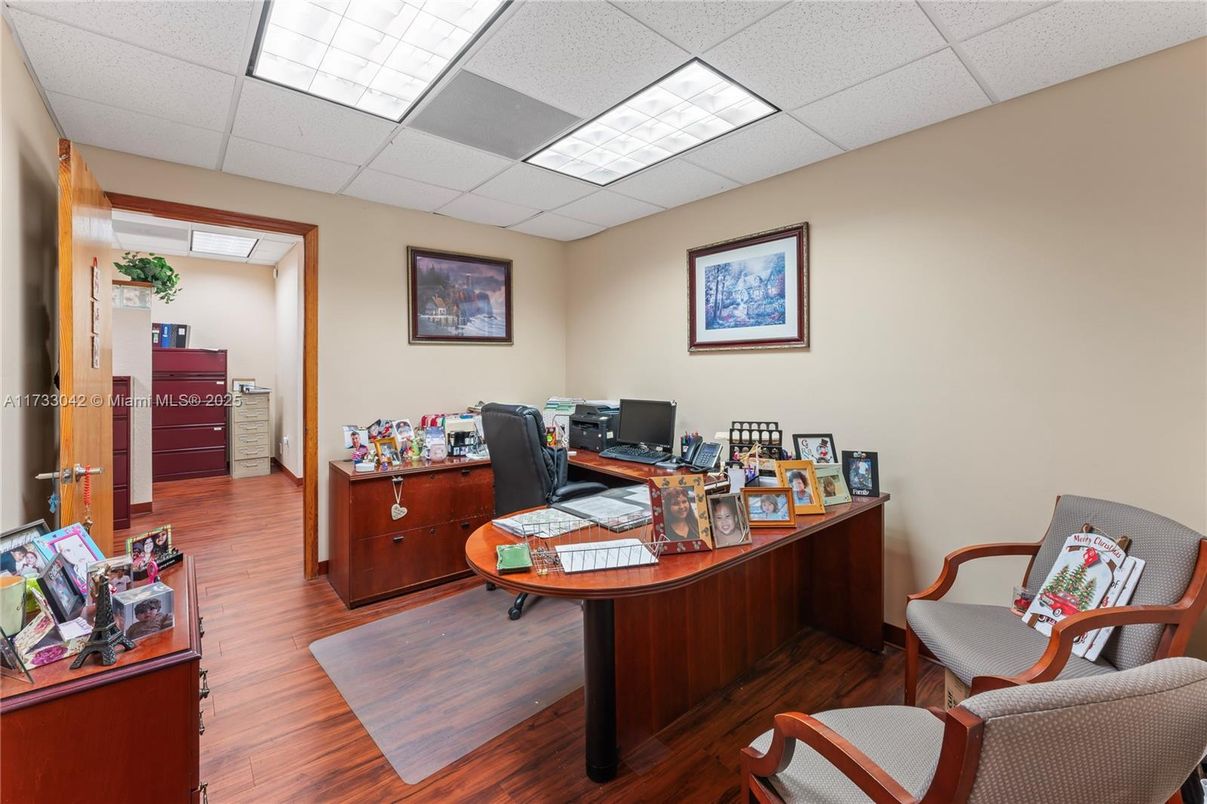 Home Office, Interior, Wood Texture Flooring