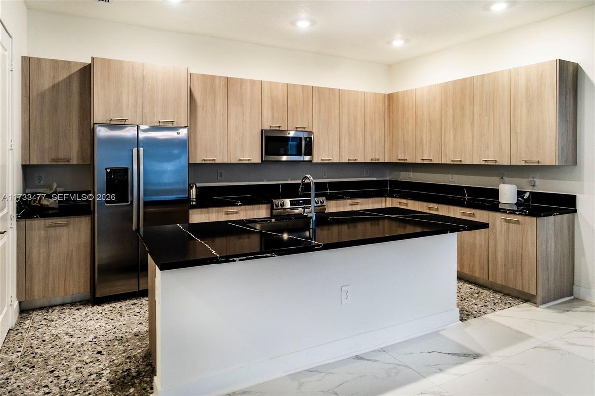 Interior, Kitchen, Marble, Recessed Lighting
