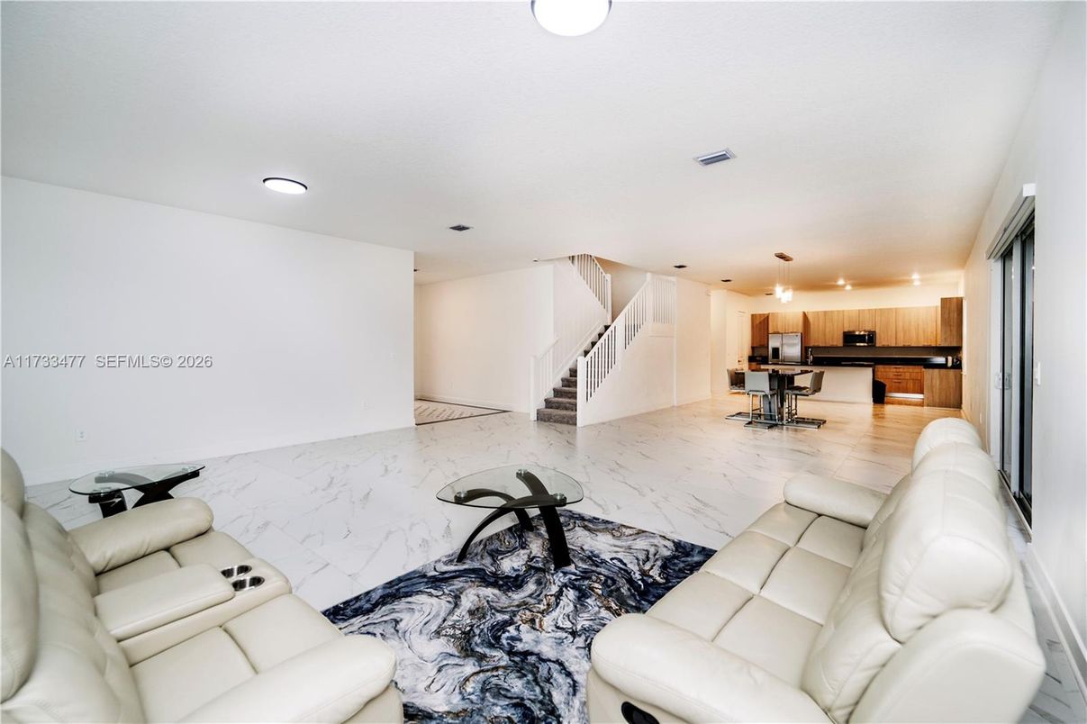 Interior, Kitchen, Living room, Marble, Pendant Lights, Recessed Lighting