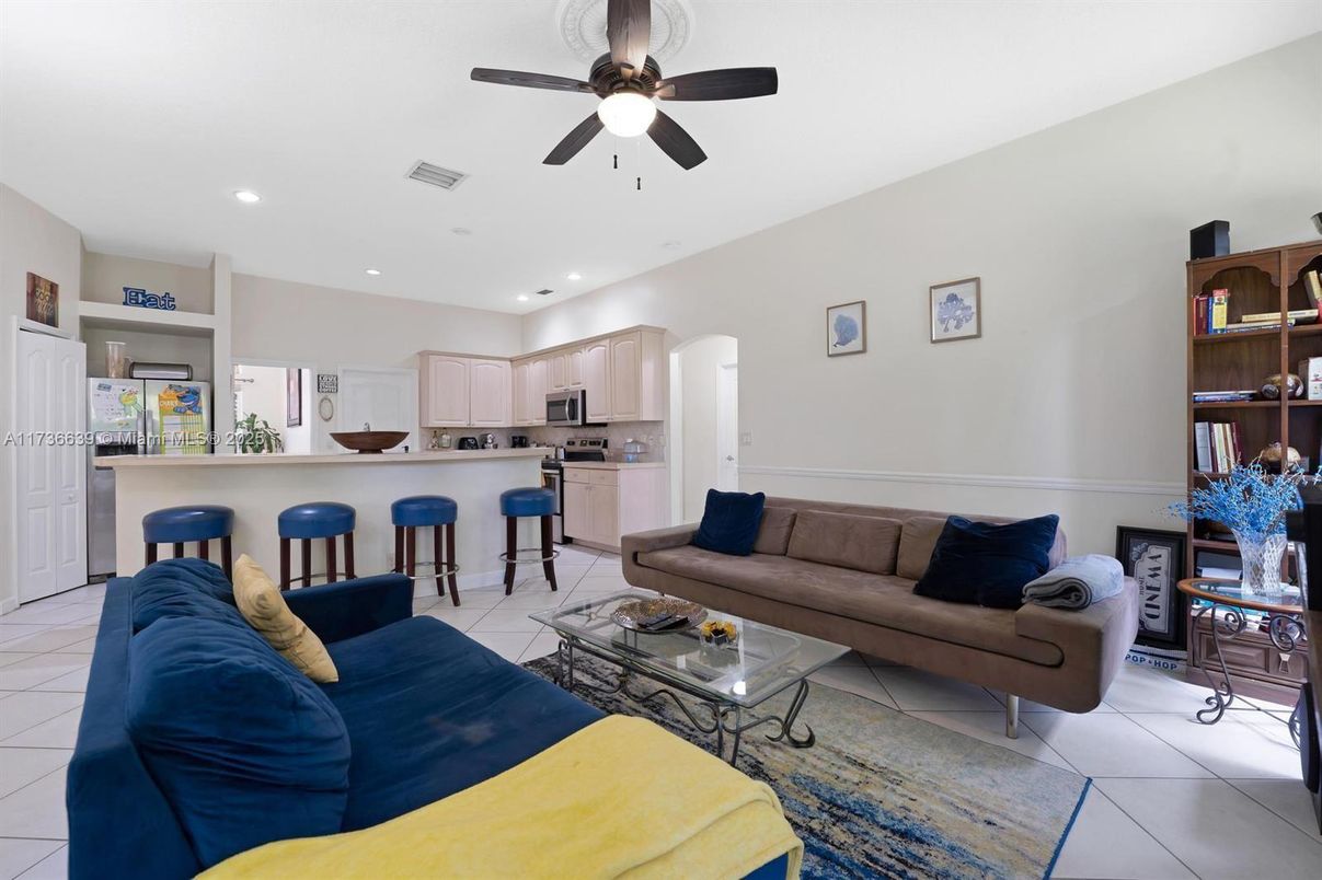 Interior, Kitchen, Living room, Recessed Lighting