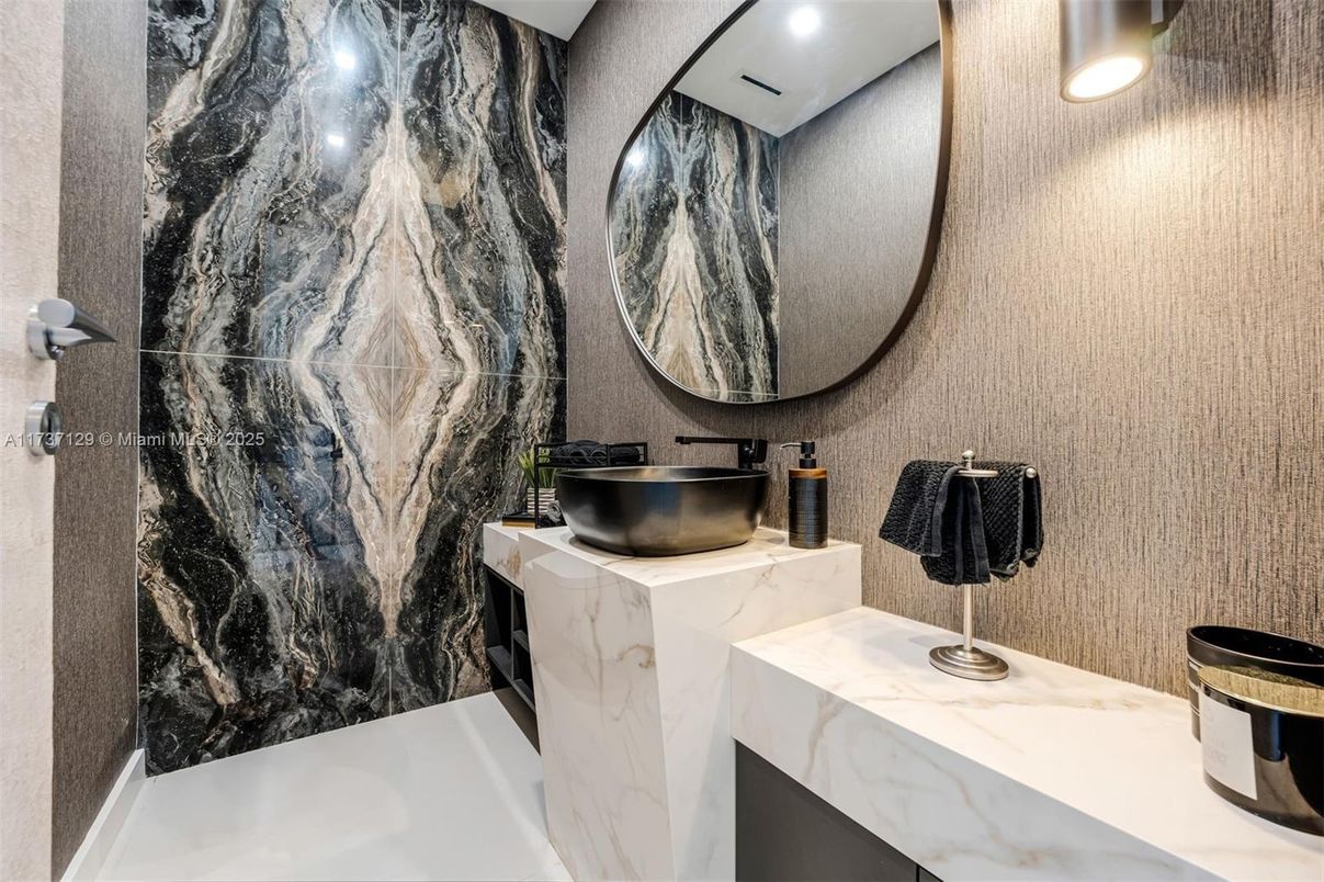 Bathroom, Interior, Marble Walls, Recessed Lighting