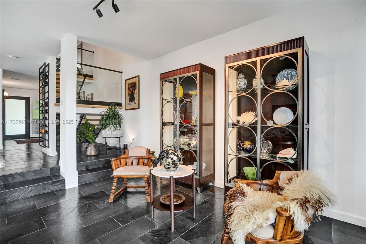 Interior, Recessed Lighting