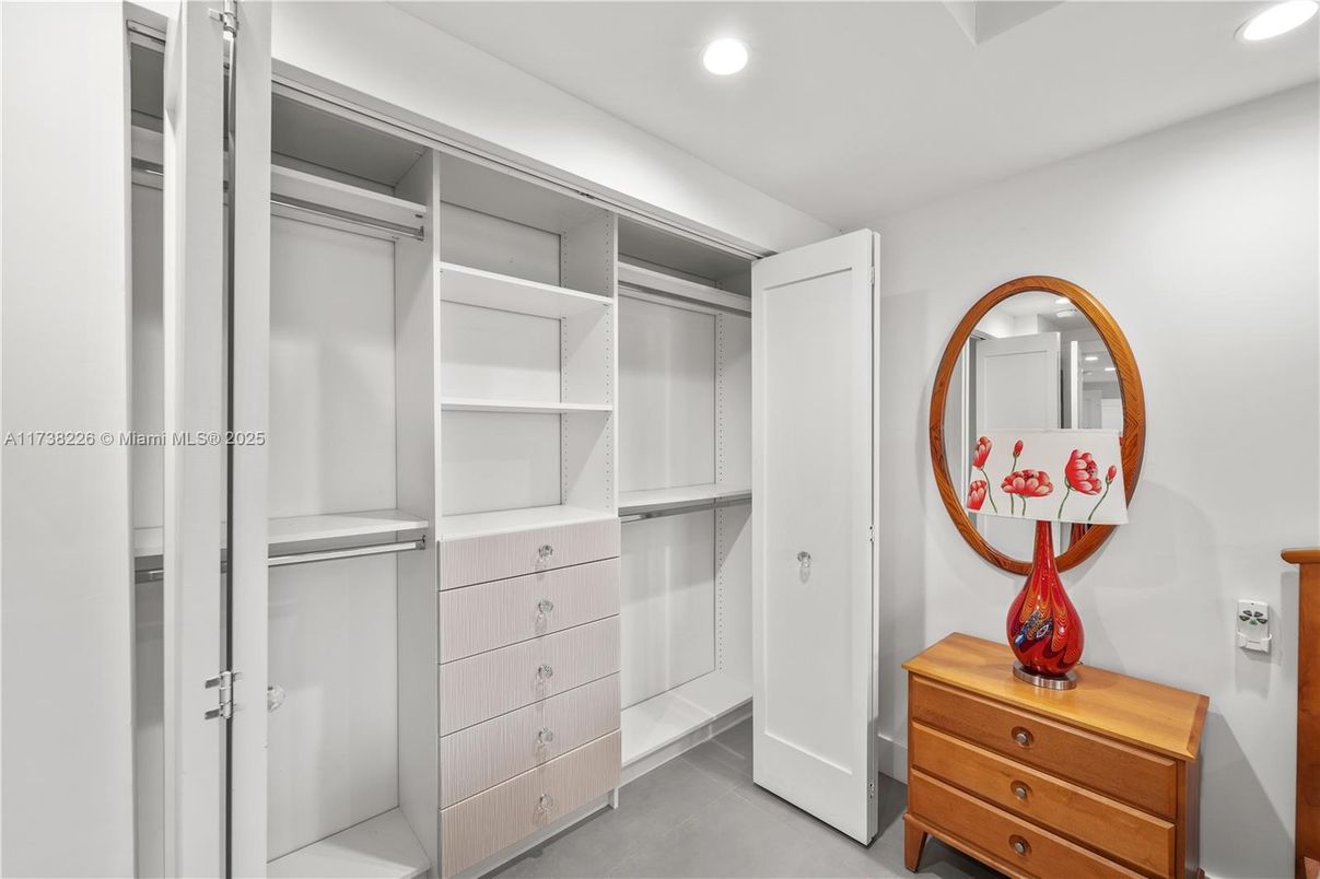 Interior, Recessed Lighting, Walk-in Closets