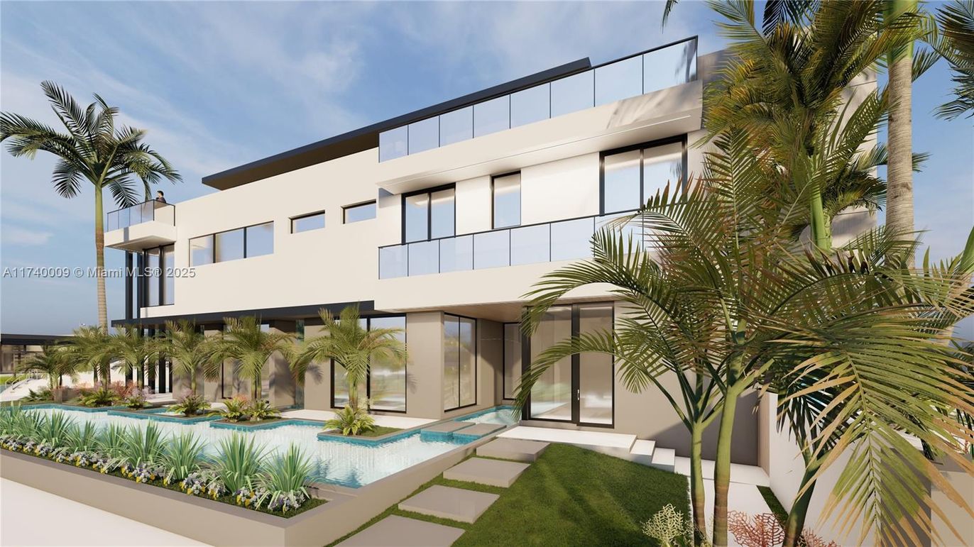 Backyard, Exterior, Facade, Pool, Modern