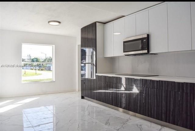 Interior, Kitchen, Marble, Recessed Lighting