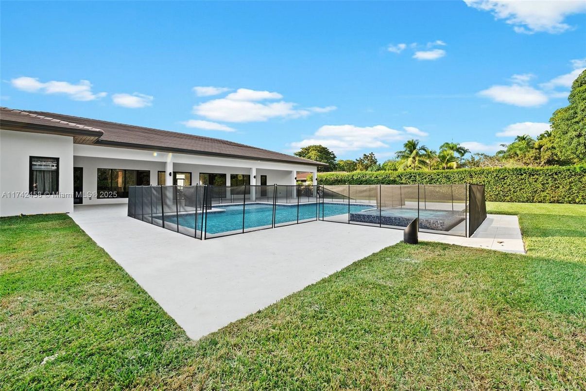 Backyard, Exterior, Pool