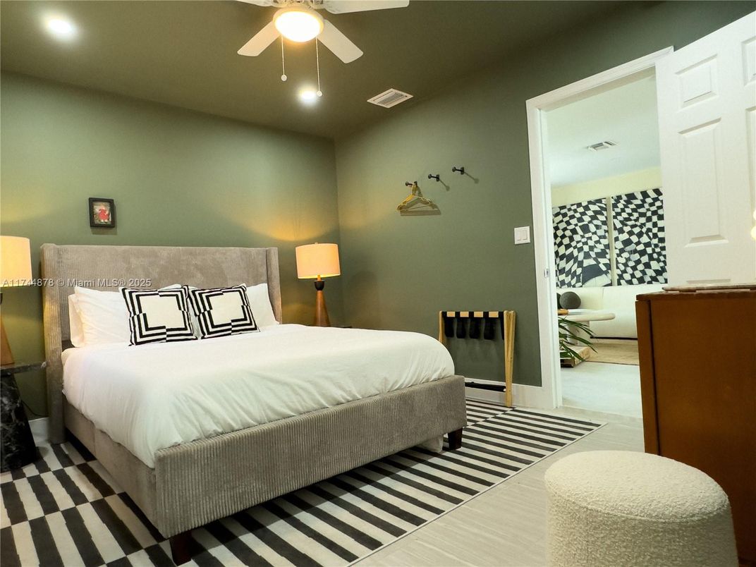 Bedroom, Interior, Recessed Lighting