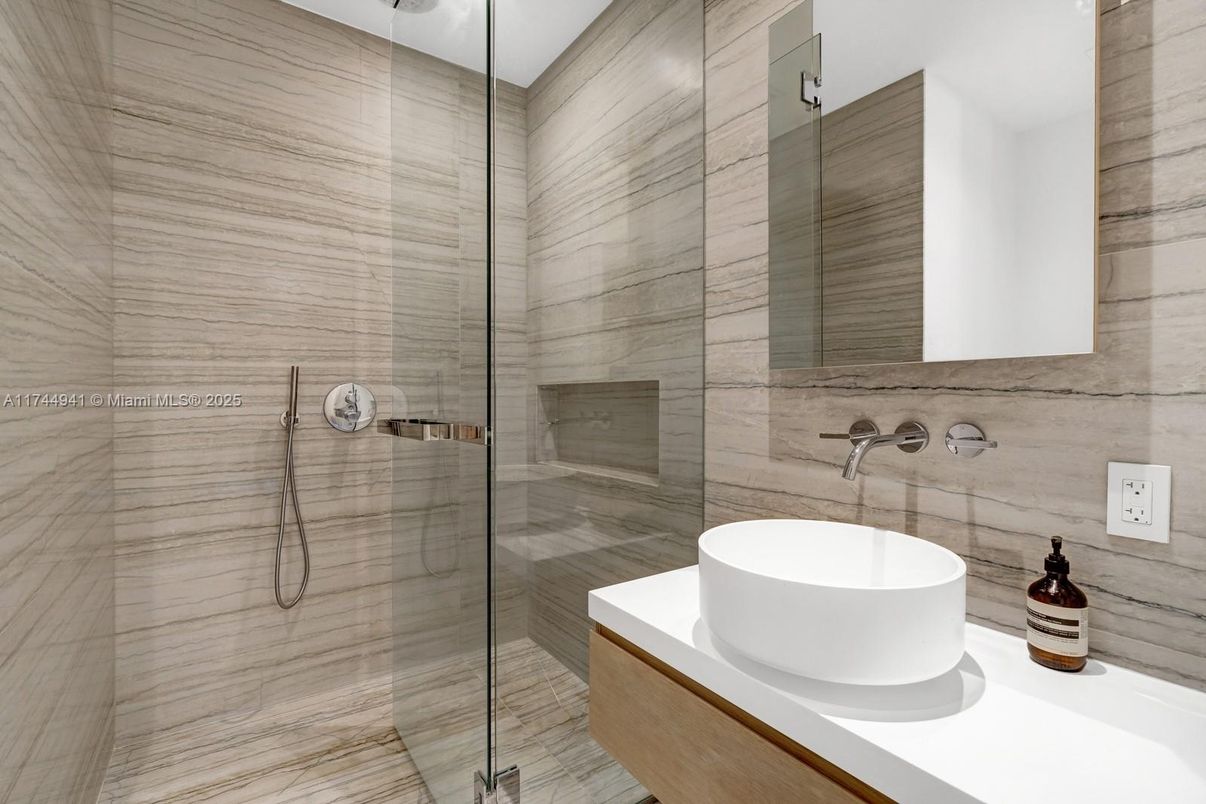 Bathroom, Glass Shower, Interior