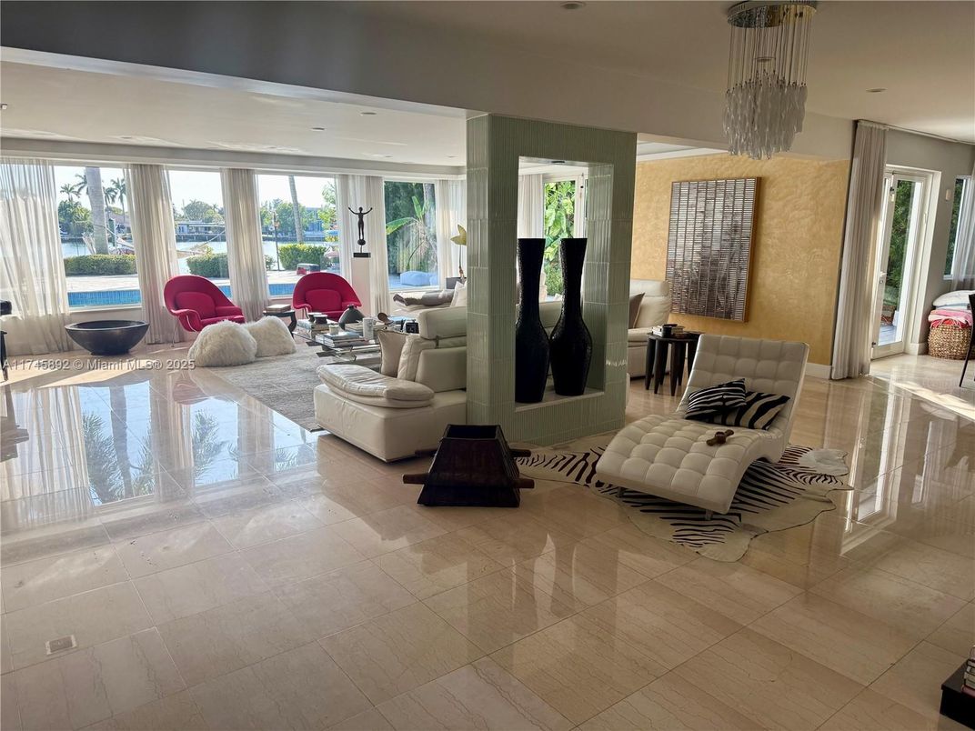 Chandelier, Interior, Living room, Recessed Lighting