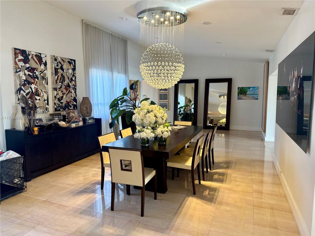 Chandelier, Dining room, Interior, Pendant Lights, Recessed Lighting