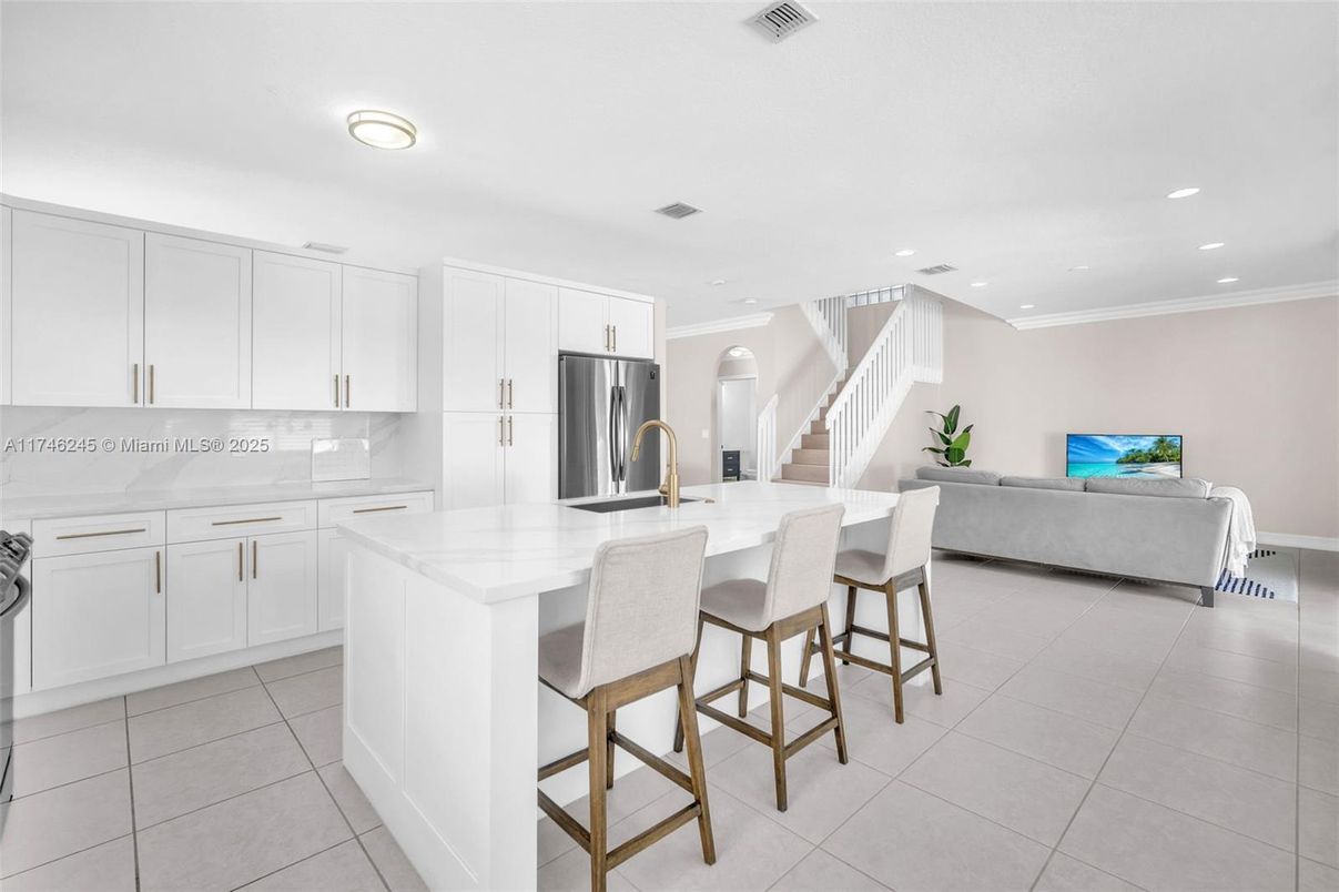 Interior, Kitchen, Living room, Recessed Lighting, Stainless Steel Appliances