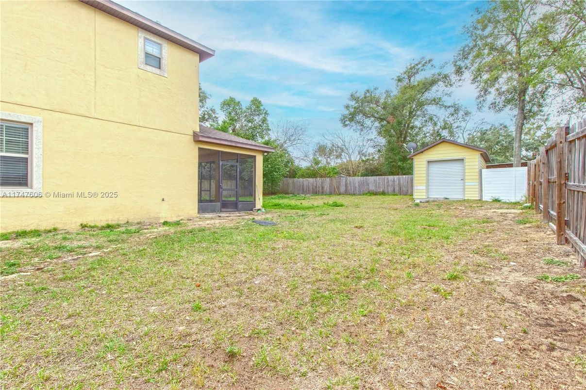 Backyard, Detached Garage, Exterior