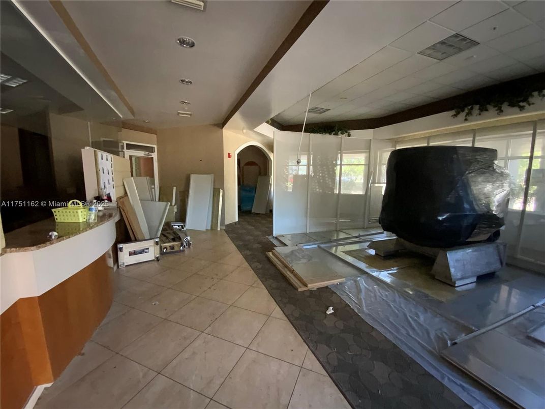 Interior, Recessed Lighting