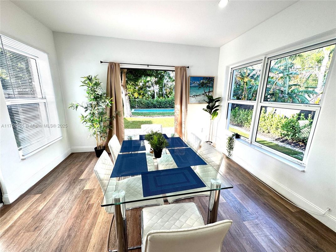 Dining room, Interior, Recessed Lighting, Wood Texture Flooring