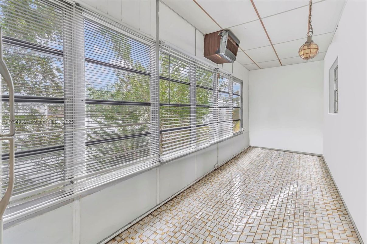 Interior, Sun Room
