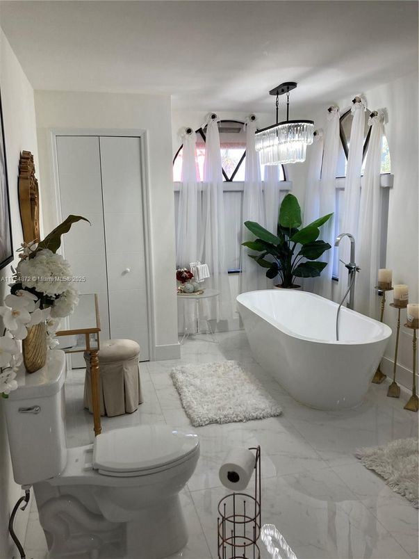 Bathroom, Chandelier, Free Standing Baths, Interior, Marble, Pendant Lights