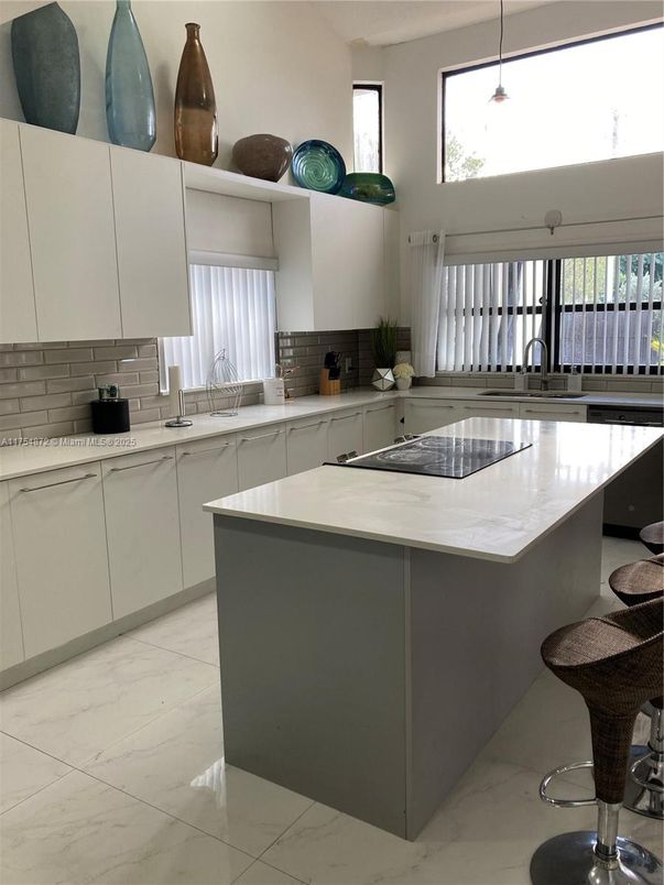 Interior, Kitchen, Marble, Pendant Lights
